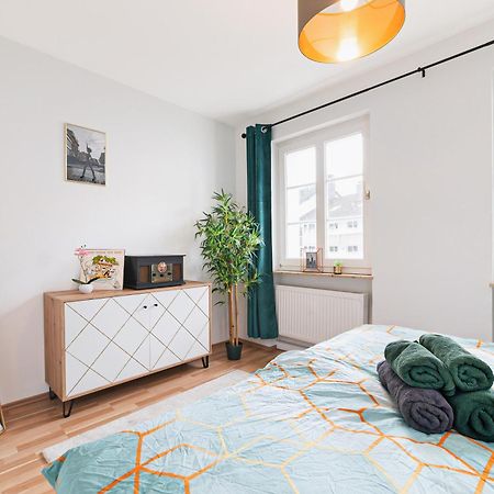 Smart Home - Wuppertal - Perfect For 6 Guests - Central - Netflix - Schwebebahn - Free Parking Zone 外观 照片
