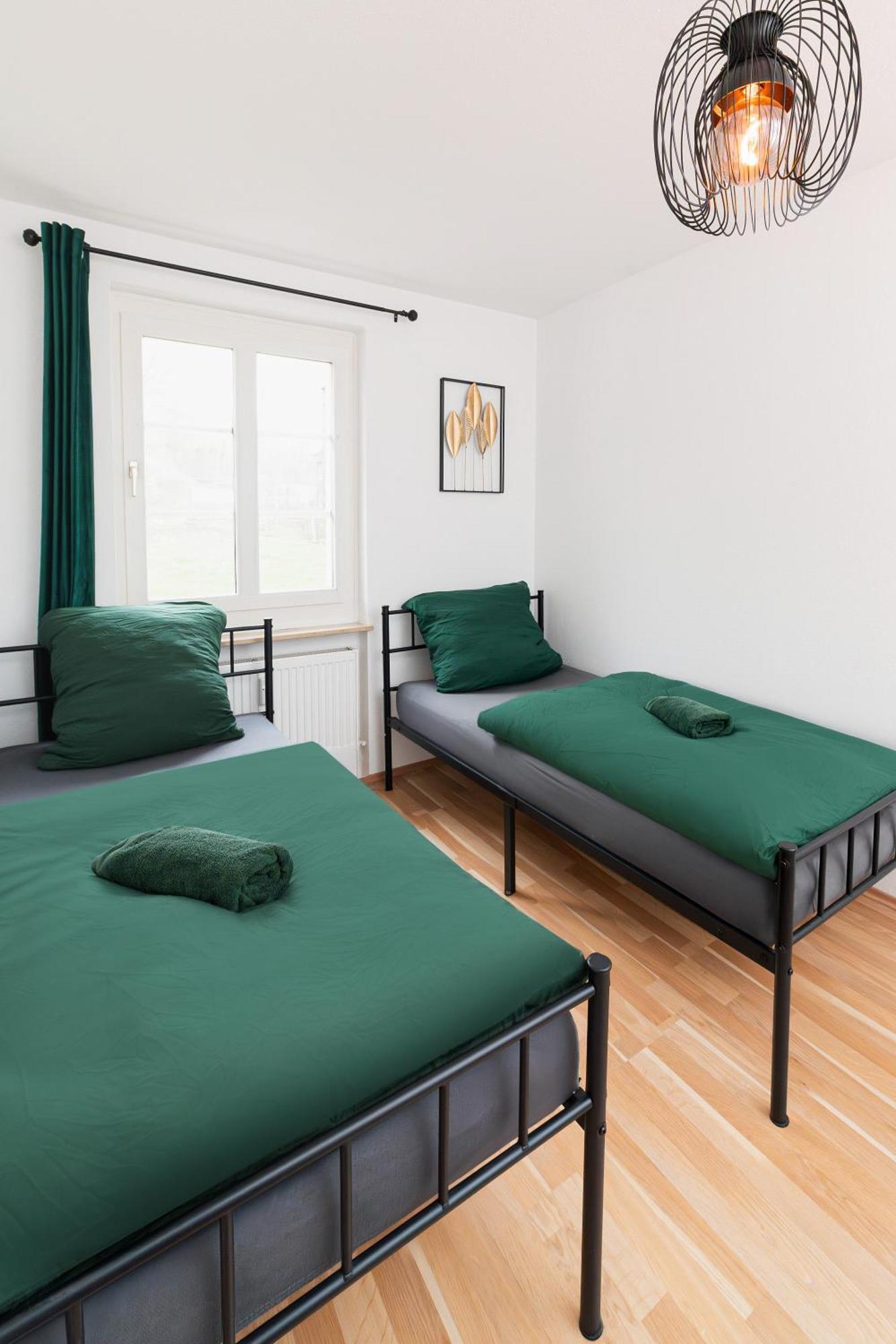 Smart Home - Wuppertal - Perfect For 6 Guests - Central - Netflix - Schwebebahn - Free Parking Zone 外观 照片
